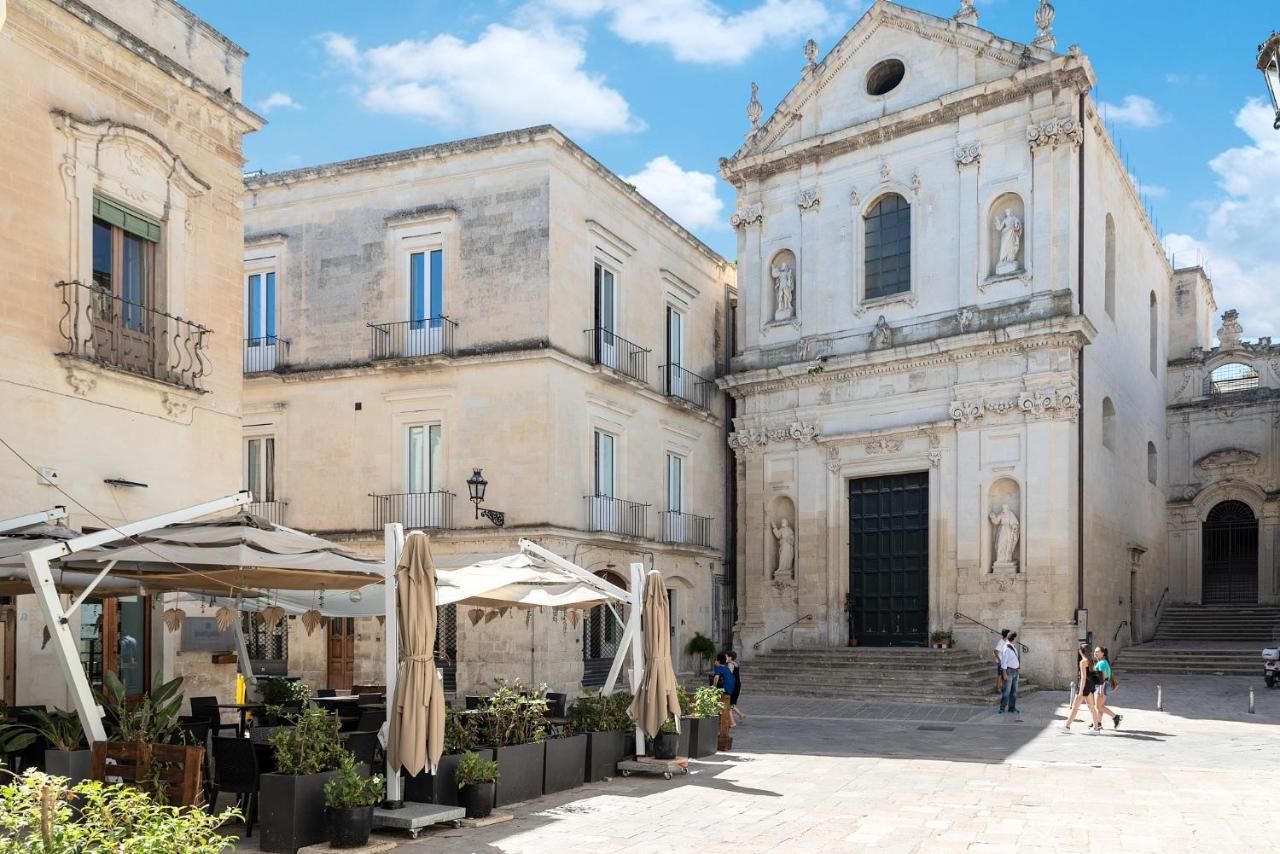 Palazzo Charlie Bed and Breakfast Lecce Exterior foto