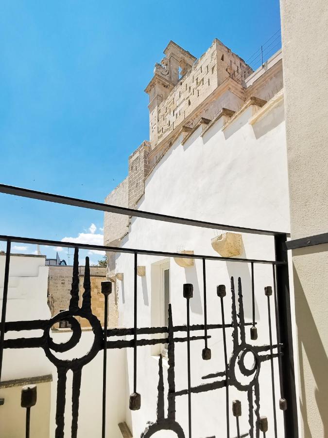 Palazzo Charlie Bed and Breakfast Lecce Exterior foto