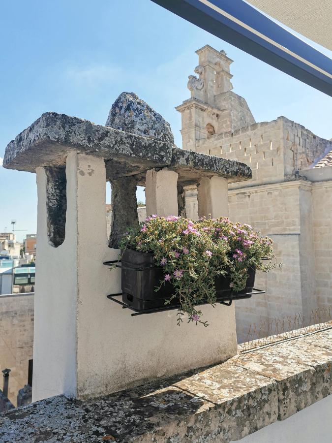 Palazzo Charlie Bed and Breakfast Lecce Exterior foto