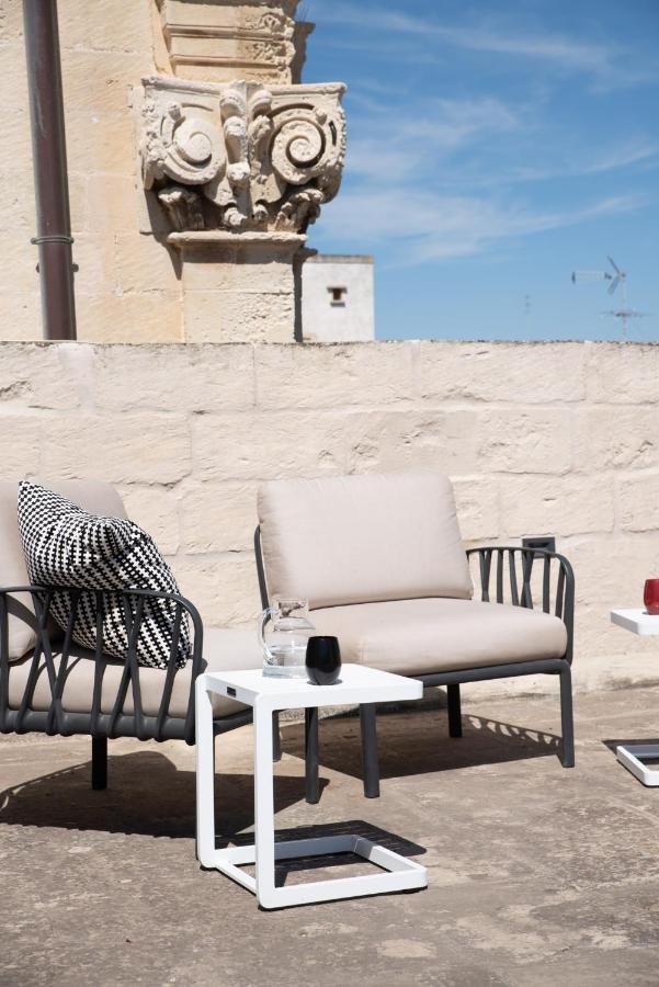 Palazzo Charlie Bed and Breakfast Lecce Exterior foto